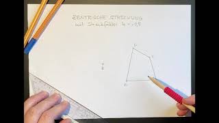 Zentrische Streckung mit Streckfaktor  05 [upl. by Trudie]