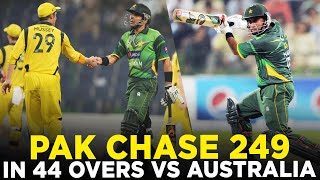 Fireworks in Abu Dhabi Pakistan Chase 249 Runs in 44 Overs vs Australia  2nd ODI 2012  M6B2A [upl. by Ladnik99]