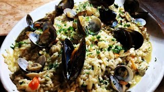 Risotto ai frutti di mare Italian recipe [upl. by Nwadal]