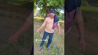 Khaike paan banaras wala song musicgenre dance comedy viralvideobollywoodmusiclovers [upl. by Eibbor]