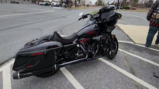 NEW 2024 HARLEY DAVIDSON ROAD GLIDE VS NEW ROAD GLIDE CVO ST😎 [upl. by Daniel]