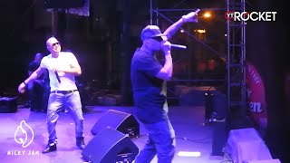 Nicky Jam Enloquece Junto a su Público  Improvisación en Tarima 2013  NickyJamPr [upl. by Airehc]