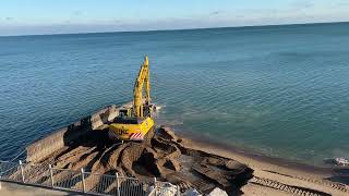 Village of Kenilworth  Shoreline Protection Work from Week of November 11 2024 [upl. by Wait]