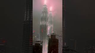 PETRONAS Twin Towers Kuala Lumpur l Malaysia A glamorous and beautiful city of lights [upl. by Tanner]