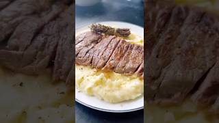 Entrecôte 🥩amp purée de pommes de terre crémeuse 🥔 [upl. by Jariv]