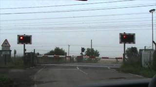 Tempsford Level Crossing [upl. by Grier411]