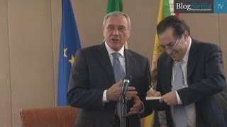 Il monito di Pietro Grasso a Crocetta quotLa Regione si adegui ai nostri tagliquot [upl. by Wohlen74]