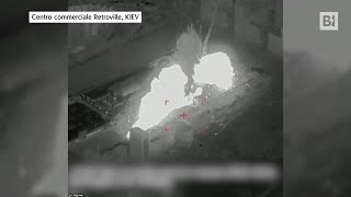 Kiev i devastanti effetti del missile termobarico sul centro commerciale [upl. by Yanrahs]