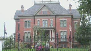 Illinois Governors Mansion Art Tours underway [upl. by Rosenblatt]