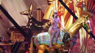 Katy Perry quotDark Horsequot live [upl. by Reste]