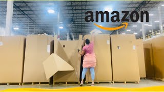 Working at an AMAZON Warehouse  Sortation Associate Inside Footage [upl. by Samuella]