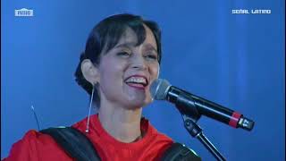 Julieta Venegas  Me voy Vive Latino 2022 [upl. by Ekusoyr]