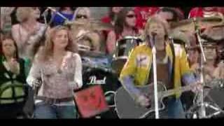 Bon Jovi amp Sugarland  Who says you cant go home live [upl. by Lered769]