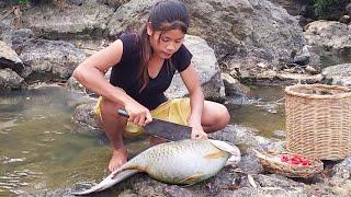 Yummy Biggest Fish Cooking big fish with Eggs for survival food while in the forest lisaCooking2 [upl. by Martella60]