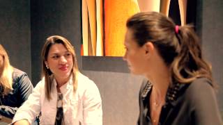 UFC 172  Amanda Salvato conversa com Bethe Correia antes da luta [upl. by Nehte]