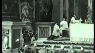 Pius XII  Sancta Missa in Basilica Romana Anno Domini 1942 [upl. by Orecic769]