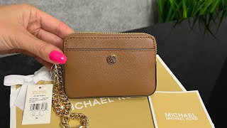 Распаковка кардхолдера MICHAEL KORS Medium Saffiano Leather Chain Card Case luggage [upl. by Hsetirp]