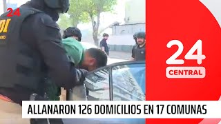 Más de mil policías para neutralizar a “Los Trinitarios”  24 Horas TVN Chile [upl. by Roche534]