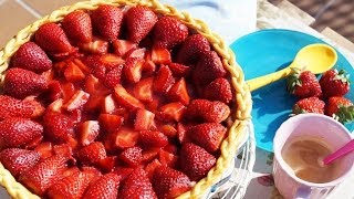 Tarta de Fresa y Masa Brisa Casera  Sanwichita [upl. by Luwana556]