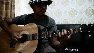 Exist  mengintai dari tirai kamar fingerstyle [upl. by Anaehs299]