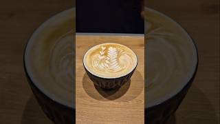 Latte Artsubscribe latteart shortshortvideo [upl. by Buyse188]