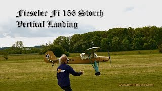 Fieseler Storch senkrechte Landung im Sturm [upl. by Sitruk708]