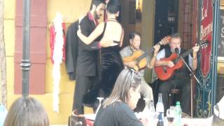 Tango Street Dancers  A real milonga at Caminito Buenos Aires  ブエノスアイレスのタンゴのダンス [upl. by Fulcher]