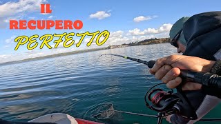 PESCA A SPINNING ECCO IL RECUPERO PERFETTO OGNI LANCIO UN PESCE BLACK BASS E LUCCIO [upl. by Colwell]