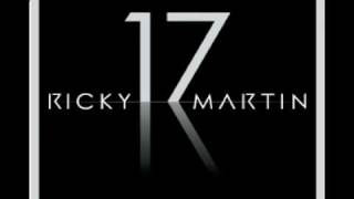 Ricky Martin  Asignatura Pendiente 17 [upl. by Inohtna462]