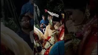 Wedding Video🦋💝Ekta hath Khujechi sara Rat Khujechi❤️weddingstatusbengaliweddingshortsviral4k [upl. by Bertsche758]