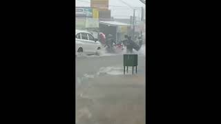 Indonesia Today  Floods inundated homes roads and vehicles [upl. by Adah94]