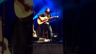 Kip Moore  Wild Mustangs Acoustic [upl. by Nettle]