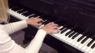 Suzuki Piano  Minuet G major 3 [upl. by Danyelle]