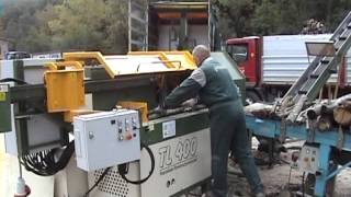 Impianti per la preparazione della legna da ardere Pezzolato TL 400 e PALLETIZZATORE AUTOMATICO [upl. by Yenaj]