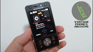 Sony Ericsson W910i Walkman Mobile phone menu browse ringtones games wallpapers [upl. by Ilak]