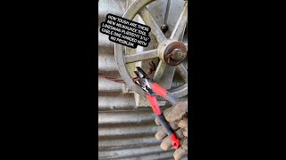 Best Leverage for Tough Cuts 9quot Linemans Pliers USA📽guedonfarms [upl. by Wiskind973]