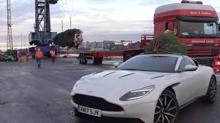 Trafalgar Square Christmas Tree Leaving DFDS Nordic Terminal Immingham for London [upl. by Appel365]