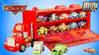 Disney Cars Mini Racers Mack Truck Hauler Camion Transporteur Flash McQueen Toy Jouet Review [upl. by Navak]