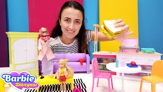 Barbie oyunları Sevcan Chelseanin beslenme çantasını hazırlıyor Barbie videoları [upl. by Emilie]