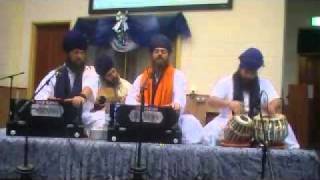 Chatr Chakr Varti by Chardi Kala Jatha Revesby Gurudwara Sydney 2011 [upl. by Marshall]