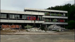 Iserlohn Griesenbraucker Straße Abriss der KDVZ  ex Straßenverkehrsamt 01082018 [upl. by Leicam]