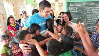 Typhon Haiyan aux Philippines  bilan UNICEF 6 mois après [upl. by Ecnedurp]