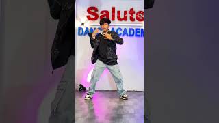 Iski Bhen Ki Maje Maje 💃🔥  dancevideo youtubeshorts iskibhenkimajemaje solodance sda [upl. by Haymes]