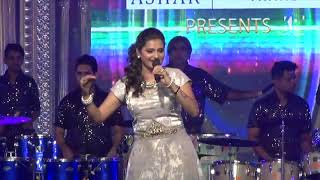 Kavita Raam  Aasmana Rang Ni Chundadi Re  Aabu Ma Amba Joya  Garba Live Ft Naitik Nagda [upl. by Rosaline]