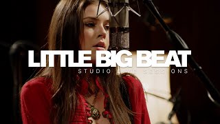 ELISE TROUW  WEIRD BED  STUDIO LIVE SESSION  LITTLE BIG BEAT STUDIOS [upl. by Lorelei336]