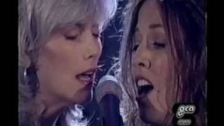 Sheryl Crow amp Emmylou Harris Live  Pale Blue Eyes [upl. by Orling156]