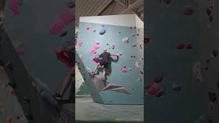 BAZ bouldergym zaandam  rocklands  roze 6a beta  gebouwd op 12112024 [upl. by Peckham]