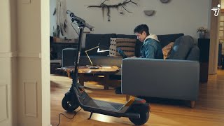 Segway Ninebot P65  Electricscooter Kickscooter 2022 Official Video amp Firstlook [upl. by Linden]