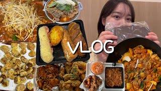 VLOG  먹방 브이로그  행복업과 더불어 벌크업하는 주간  만동제과 집밥 요리 제육볶음 해장파스타 꾸브라꼬숯불치킨 치밥 동그랑땡만들기 성수감자탕 등 [upl. by Ciredec989]