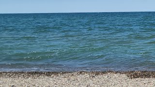 Live view from the beach at Lake Erie in Northeast Ohio [upl. by Dnomaj]